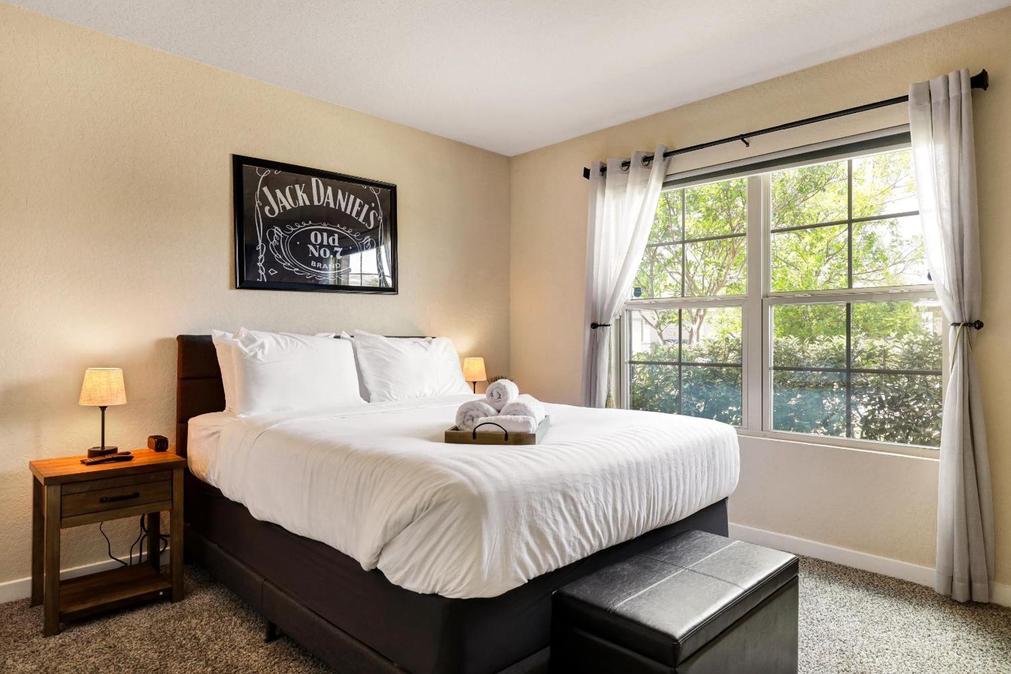 Speakeasy - A Birdy Vacation Rental San Antonio Esterno foto